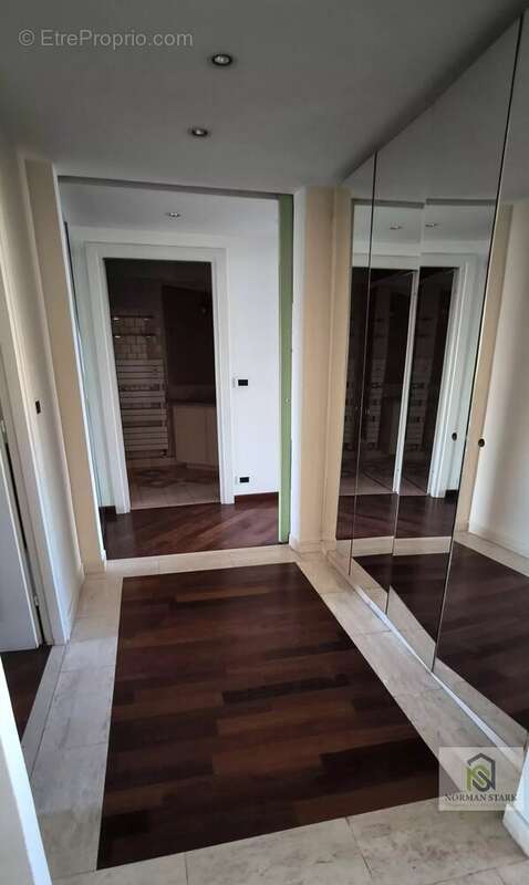 Appartement à ROQUEBRUNE-CAP-MARTIN