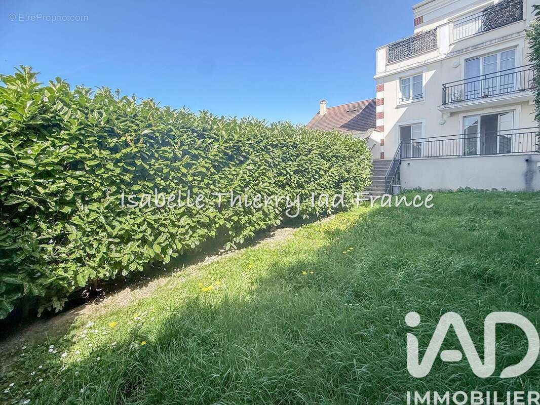 Photo 2 - Appartement à VILLEBON-SUR-YVETTE