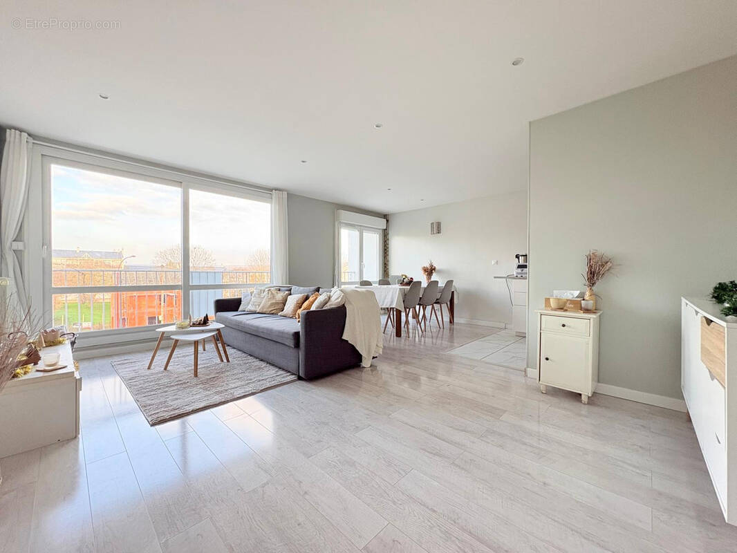 Appartement à DOURDAN