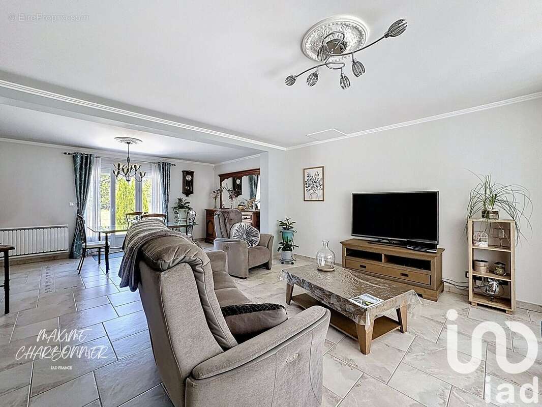 Photo 2 - Maison à BARBIZON