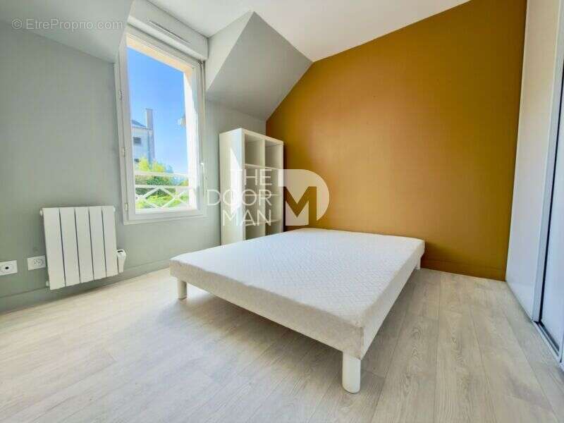 Maison 53000 - photo 5