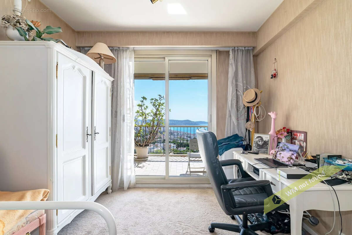 NICE FABRON / ABBAYE DE ROSELAND - Exceptionnel Penthouse 200 m2 hab à rénover + 230 m2 terrasses/solarium, de - photo 9