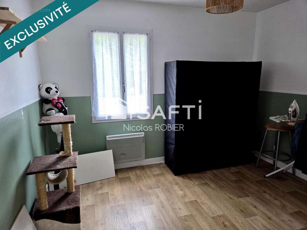 Photo 7