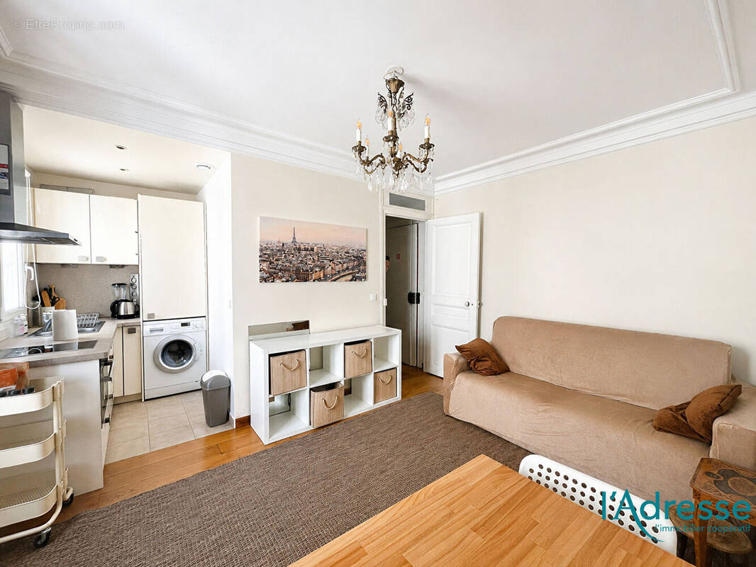 Appartement à PARIS-11E