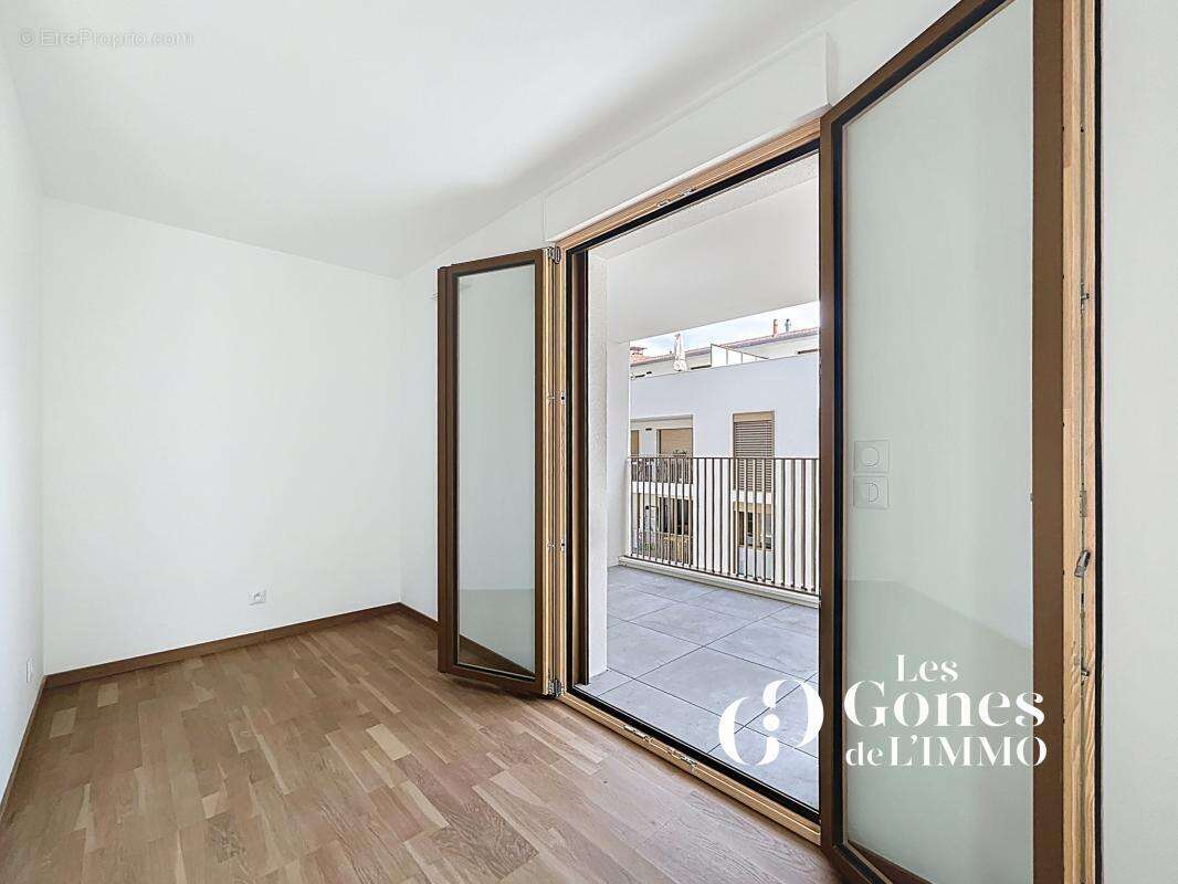 Appartement à LYON-9E