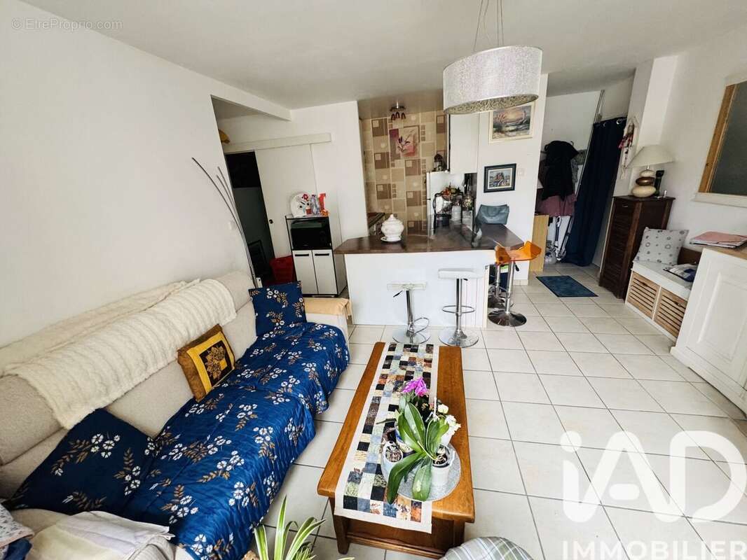 Photo 4 - Appartement à MONTEREAU-FAULT-YONNE