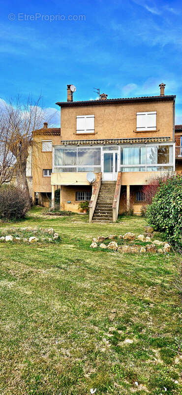 Appartement à BRUE-AURIAC