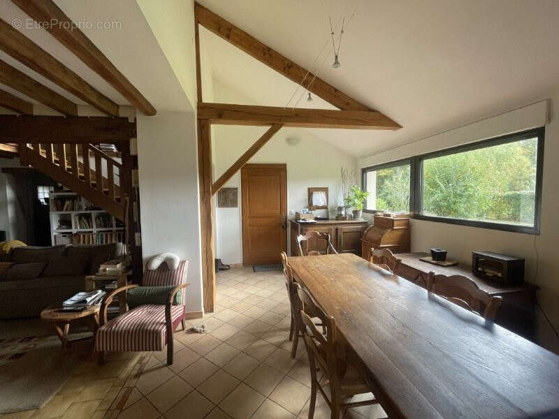 Maison à LA BAZOCHE-GOUET