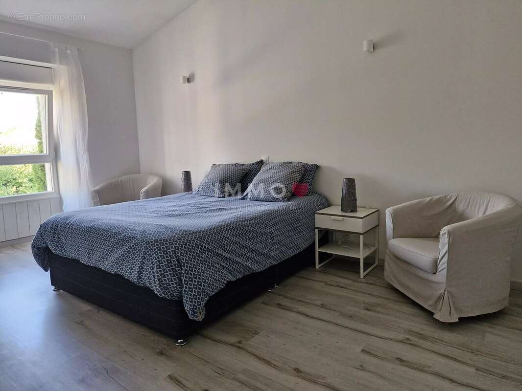 Maison 160m² 4 chambres à Aigrefeuille d'Aunis - photo 6