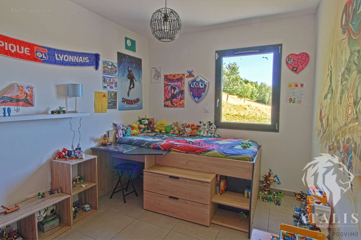 Maison lumineuse et récente - photo 8