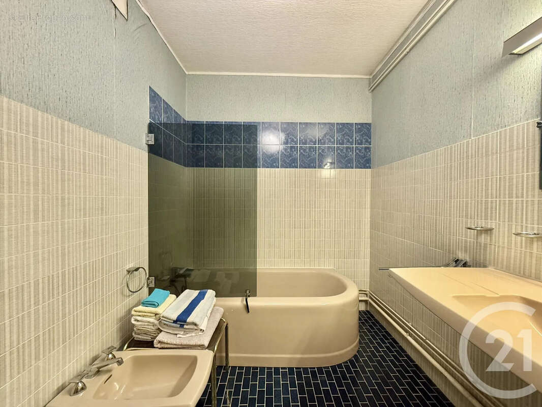 Appartement à MOULINS