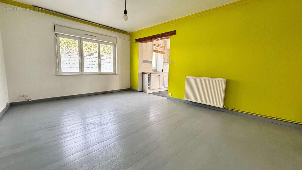 Maison à PLONEOUR-LANVERN