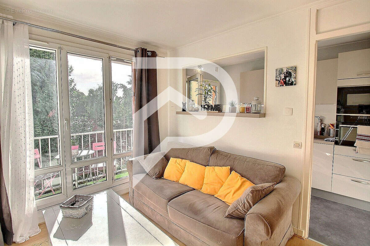 Appartement à LIMEIL-BREVANNES