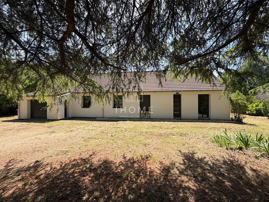 Maison à CHANGE