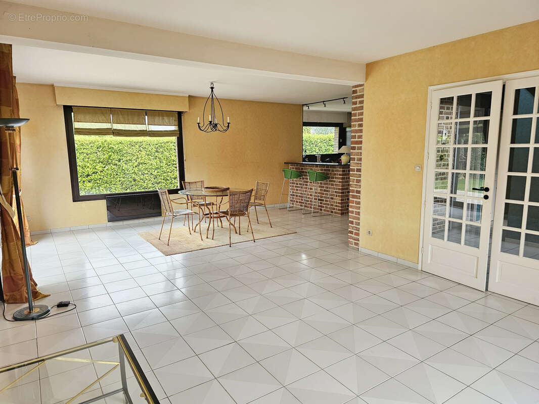 Maison à LYS-LEZ-LANNOY