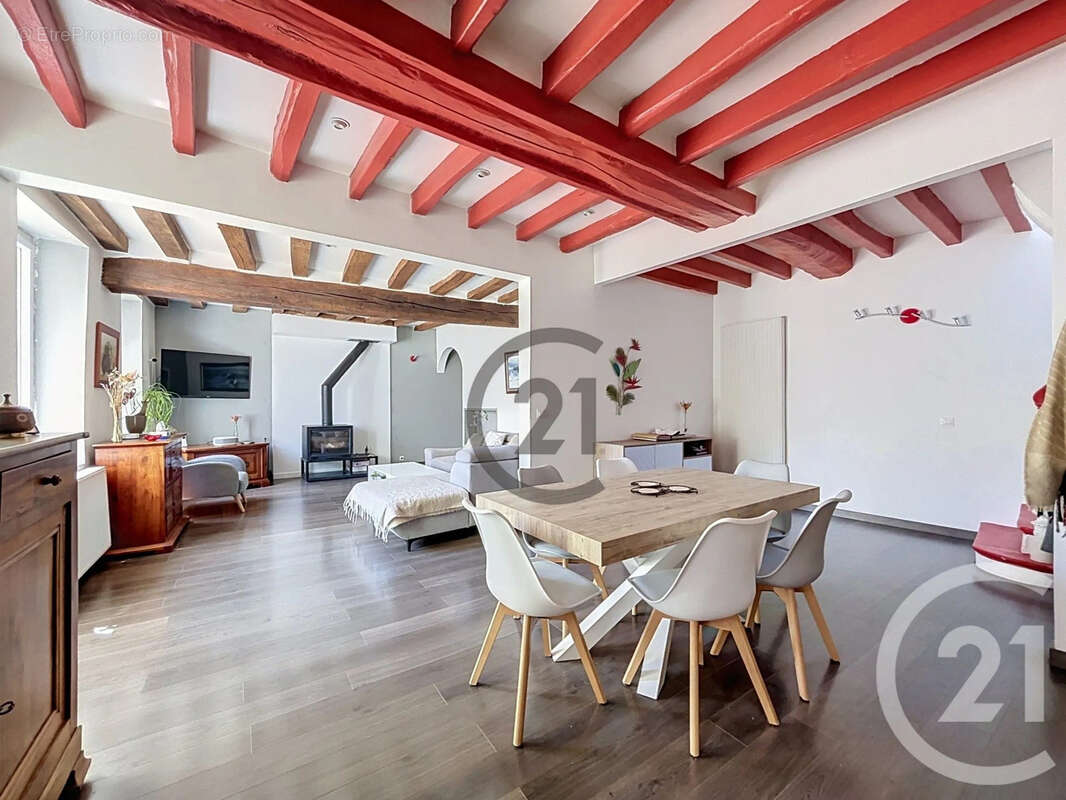 Maison 141 m² à Villeblevin  - photo 6