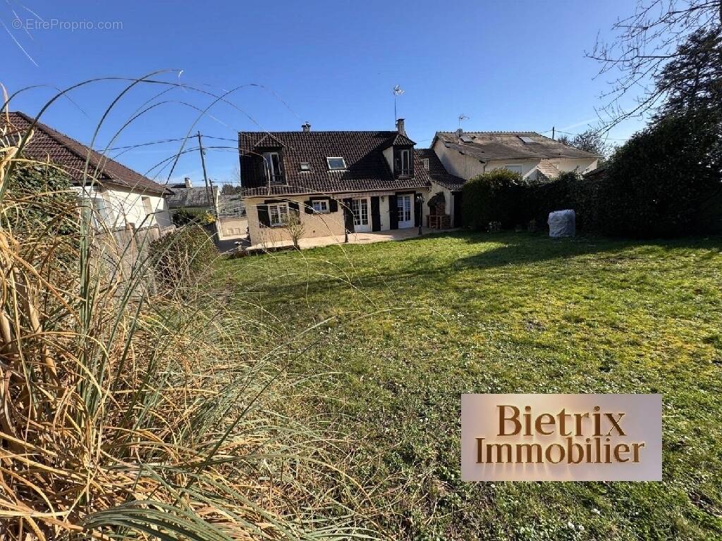 Maison à L'ISLE-ADAM