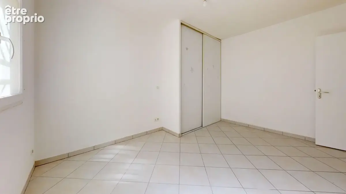 Appartement en rez de jardin Rosiers Biron Saint-Ouen - photo 15