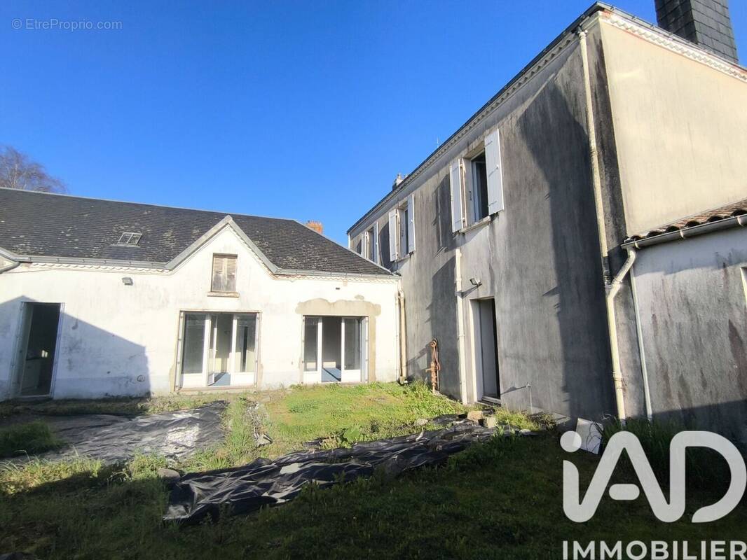Photo 1 - Maison à NIEUL-LE-DOLENT