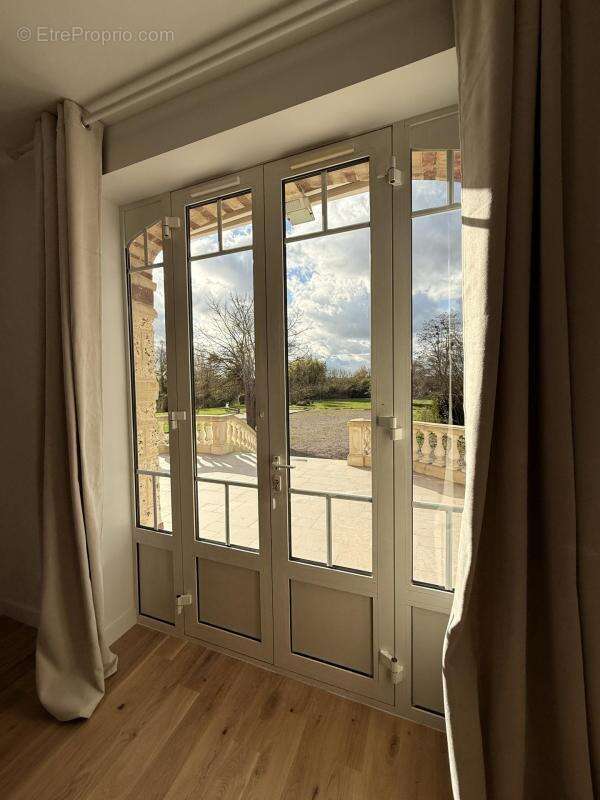 Maison à BONNEVILLE-SUR-TOUQUES