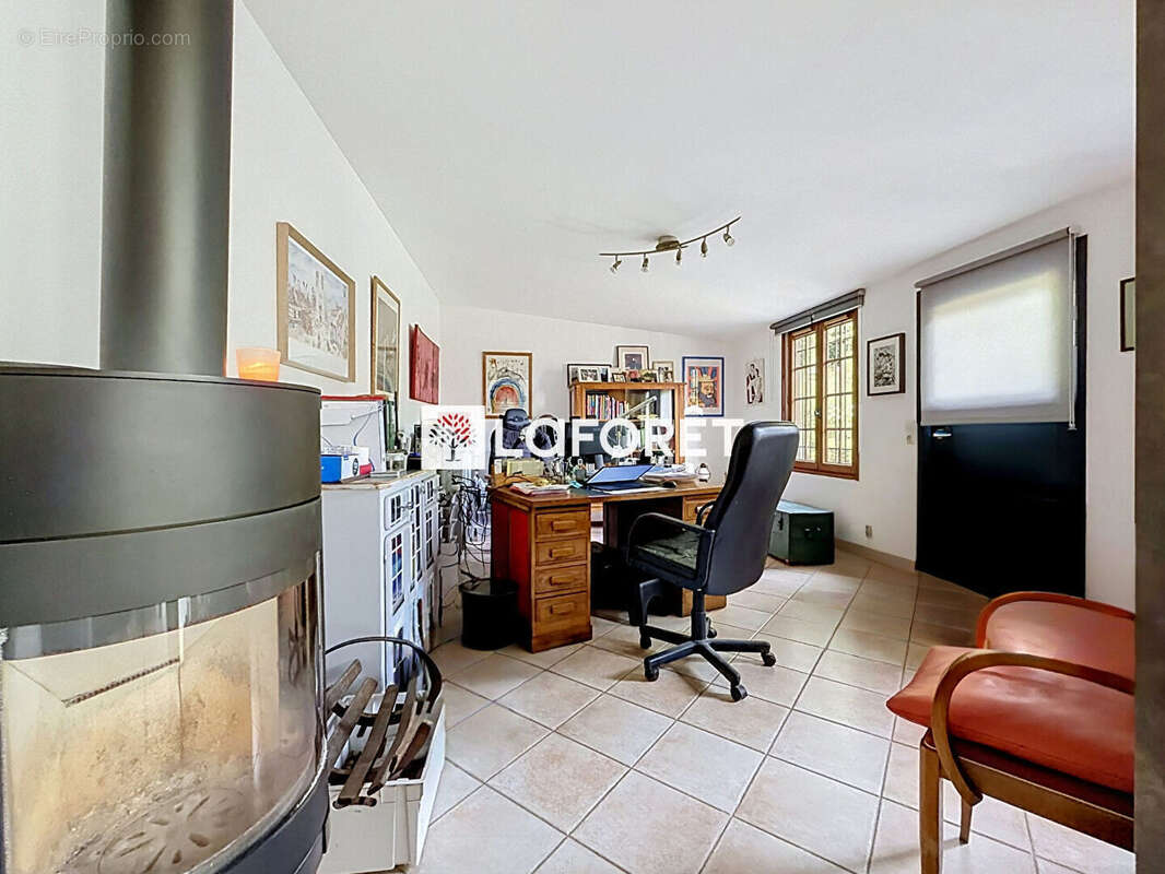 LAFORÊT LUZARCHES propose - Maison Dieudonne 6 pièce(s) 194.77 m2 - photo 9