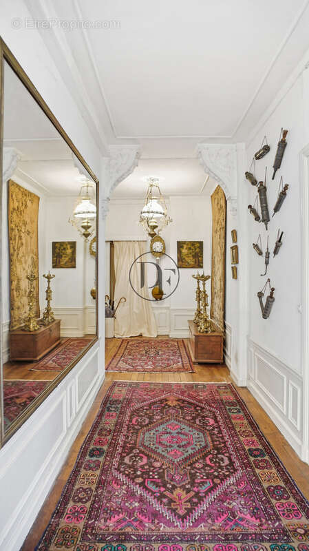 Appartement à FONTAINEBLEAU