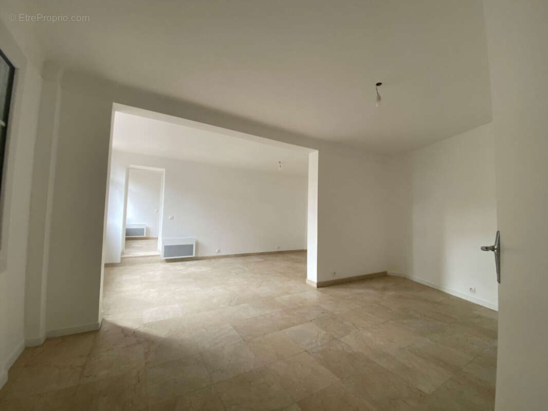 Commerce à FONTENAY-AUX-ROSES