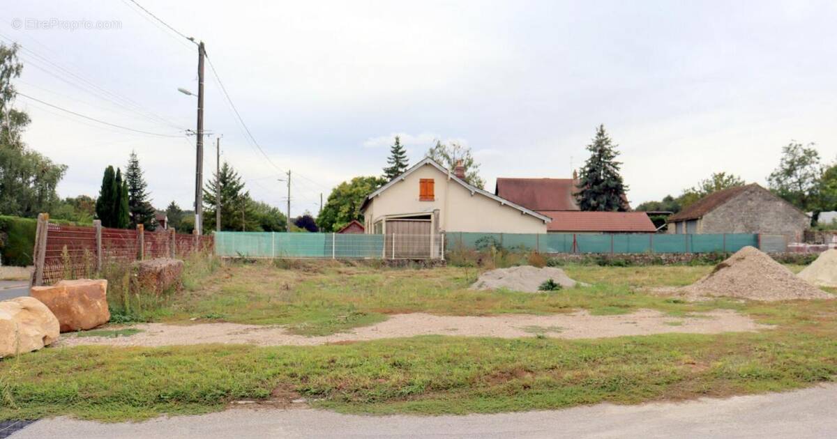 Terrain à VALPUISEAUX