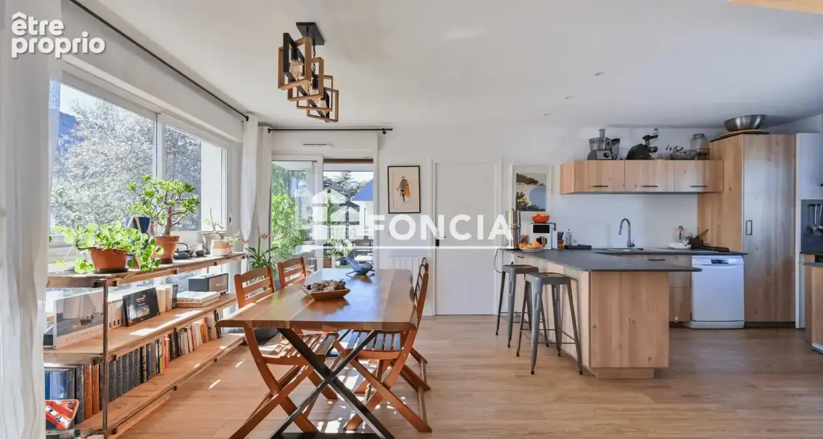 À vendre – superbe t4 en duplex - excellent état, à deux pas du marché de la baule - photo 3