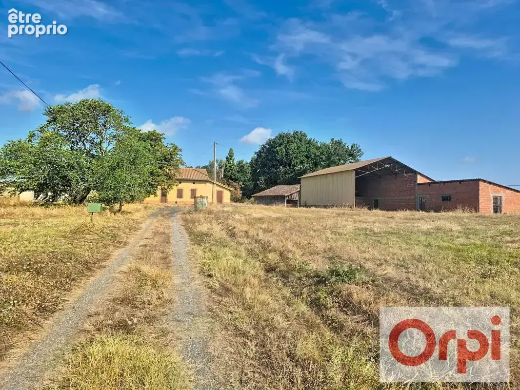 À Vendre corps de ferme - photo 1
