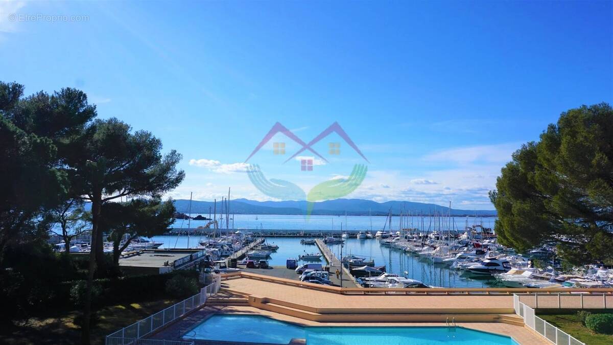 Appartement à SAINT-RAPHAEL