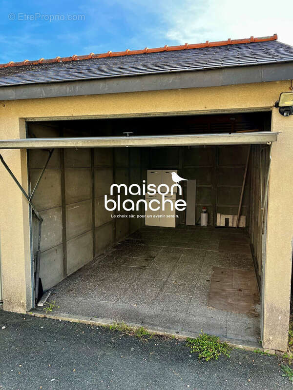 Maison à LES PONTS-DE-CE