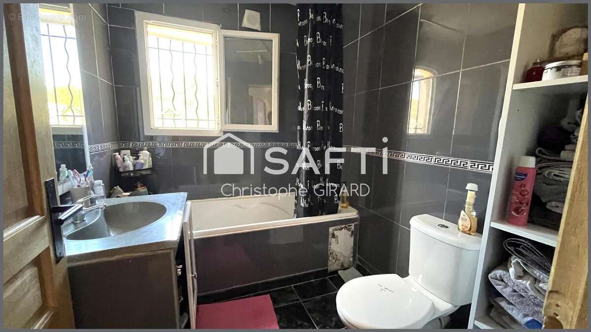 Photo 8 - Maison à LA TOUR-D&#039;AIGUES