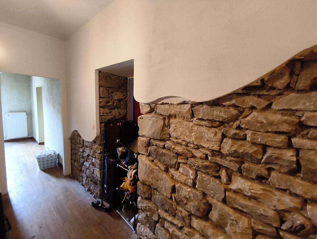 Maison à AILLEVILLERS-ET-LYAUMONT