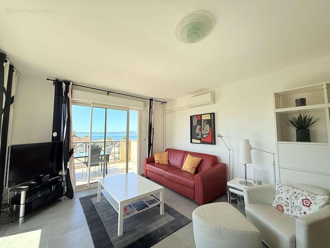 Appartement à LES ISSAMBRES