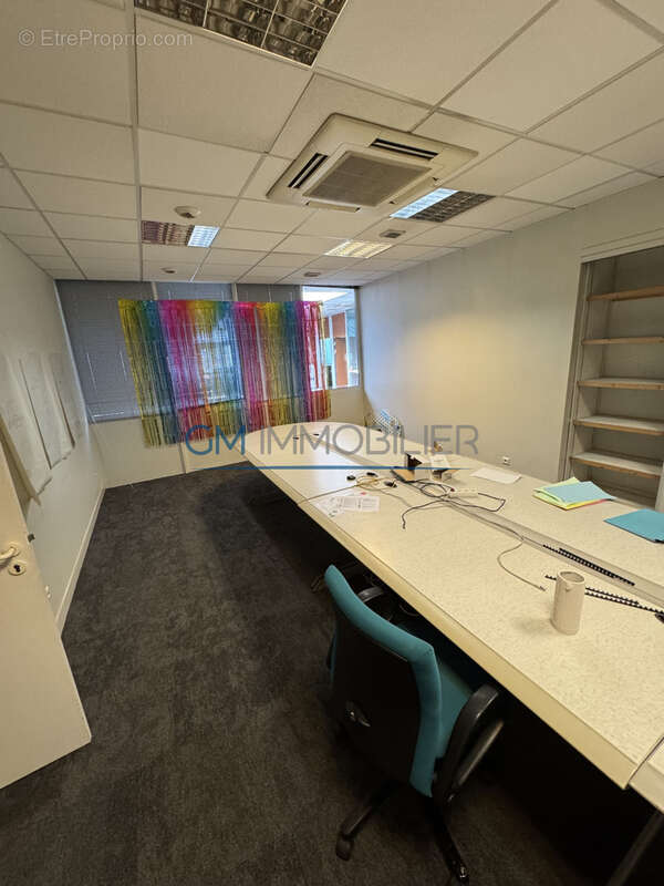Dax centre-ville   immeuble 495 m2 à rénover   idéal investisseur / projet de division - photo 16