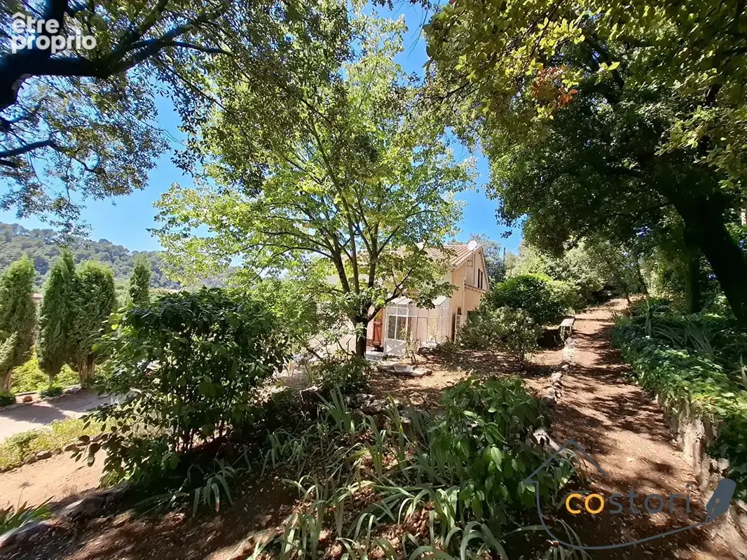 Photo Maison à Trans-En-Provence au prix de 429 000€