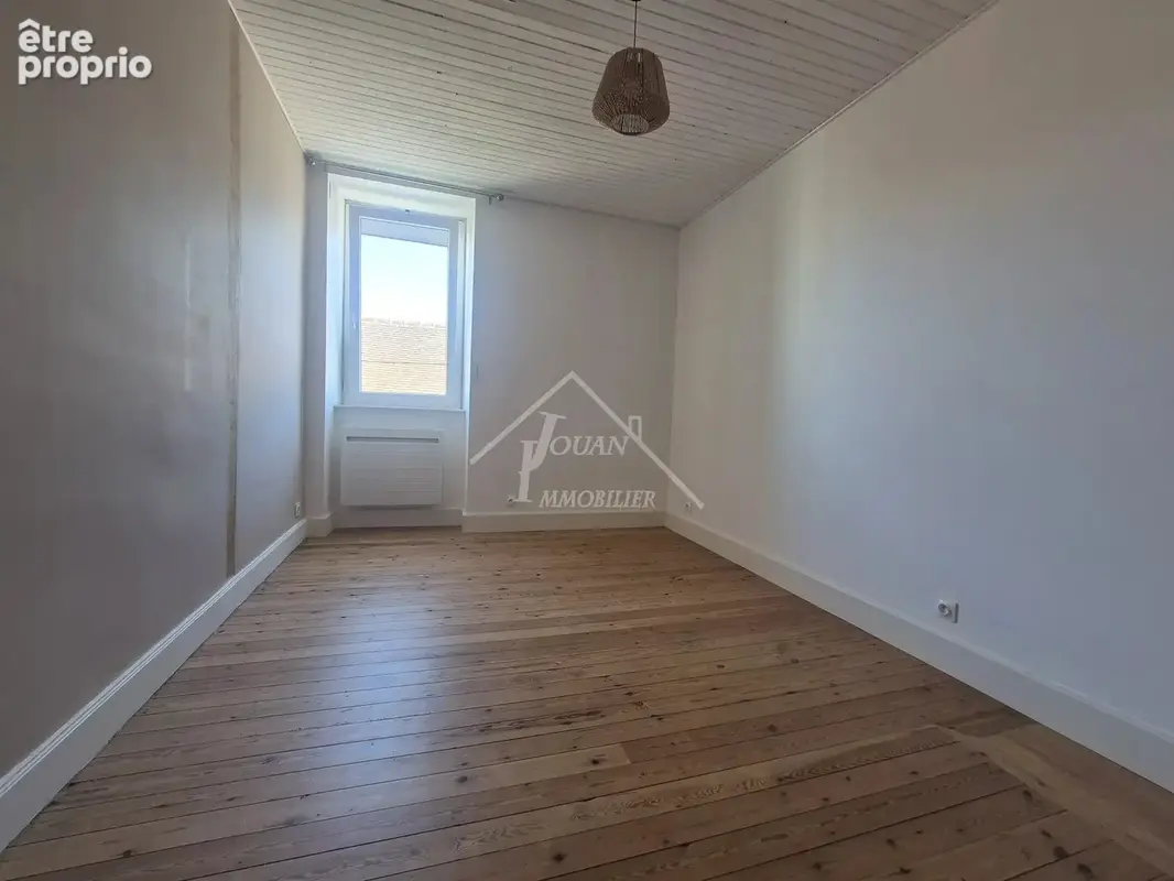 Maison rénovée, deux chambres, garage et jardin - photo 25