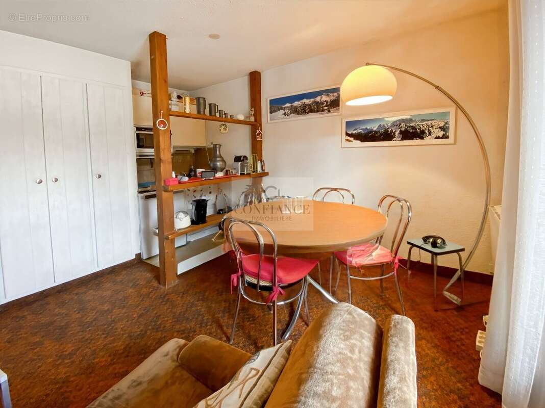 Appartement à SAINT-ETIENNE-DE-TINEE