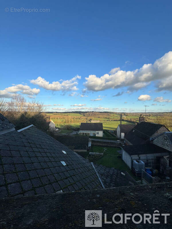 Appartement à MOULINS-LA-MARCHE