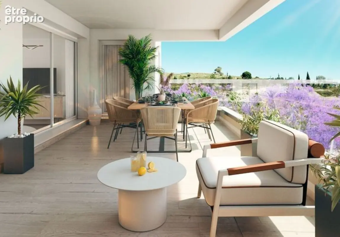 Appartement à LA LONDE-LES-MAURES