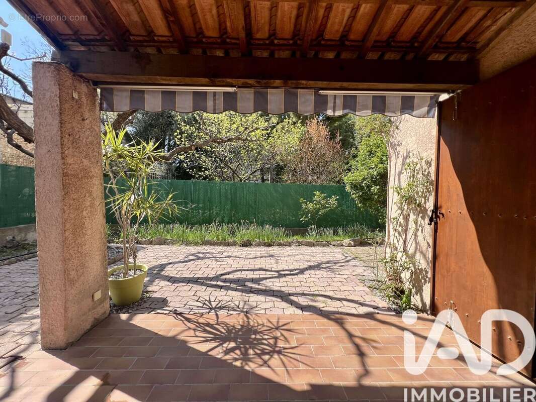 Photo 4 - Maison à MARSEILLE-10E