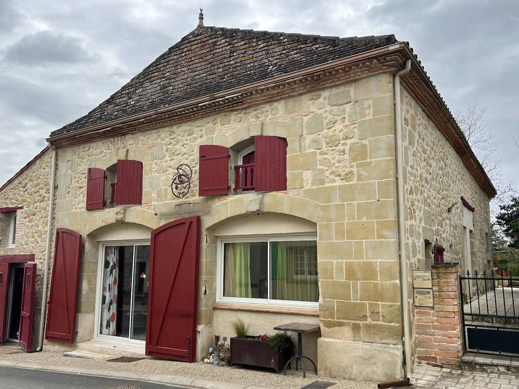 Maison à VILLEBRAMAR