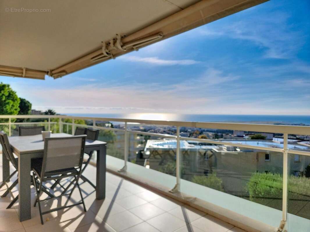 Photo 2 - Appartement à NICE