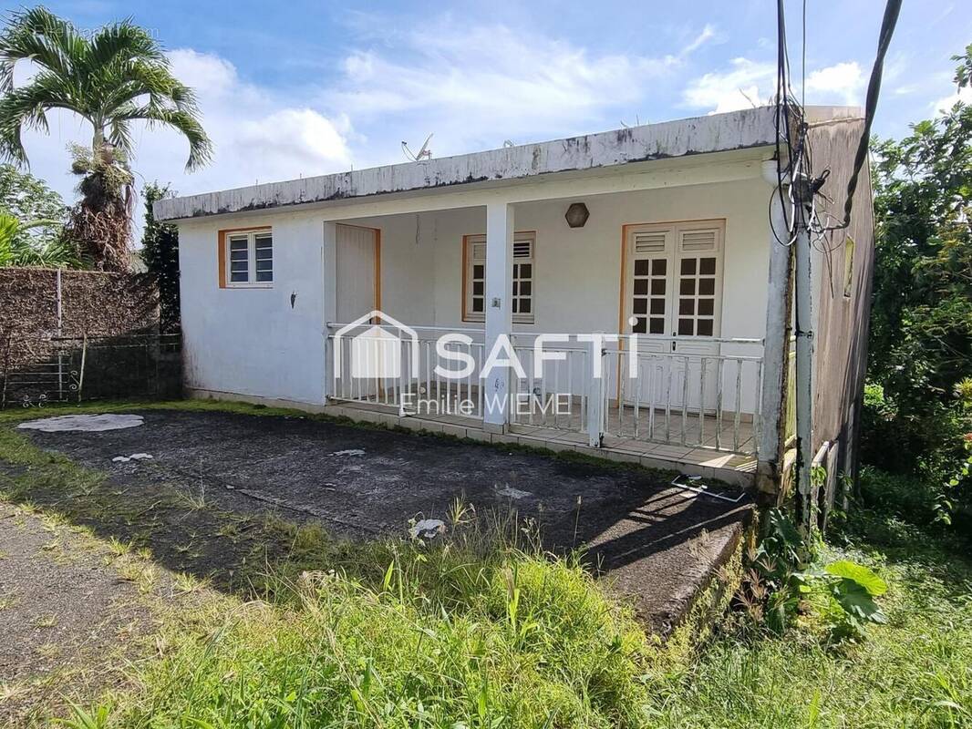 Photo 1 - Maison à LE LAMENTIN