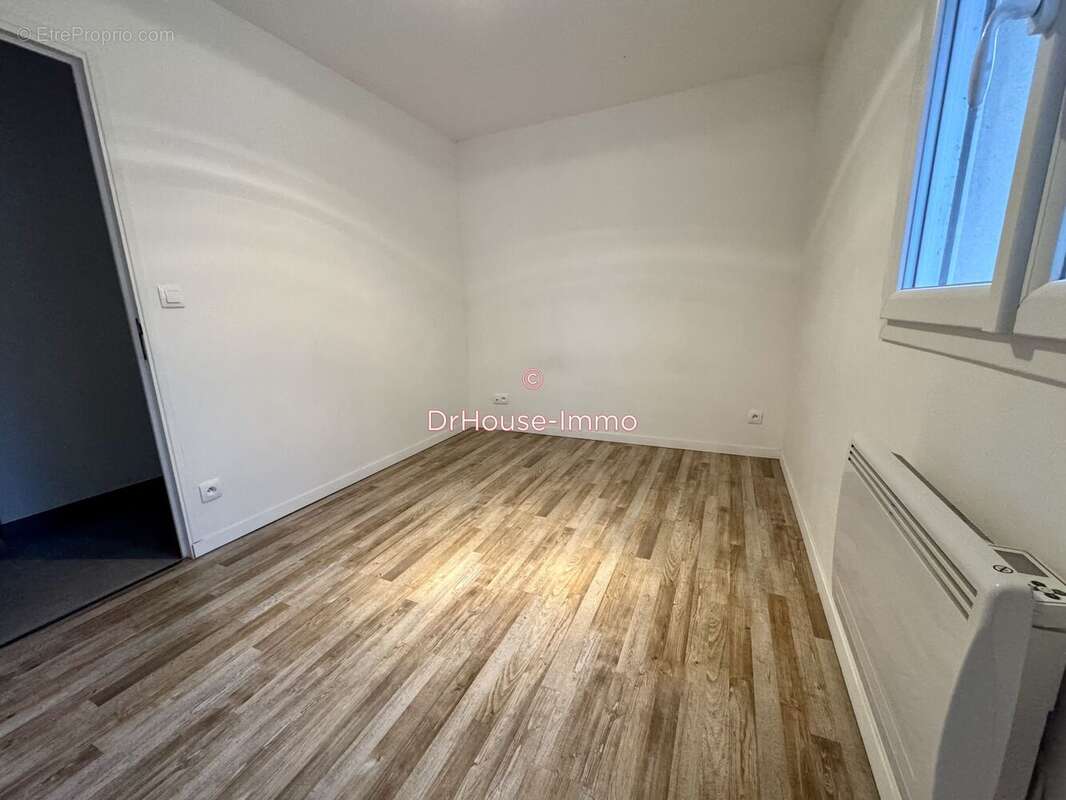 Maison à SAINT-VAAST-D&#039;EQUIQUEVILLE