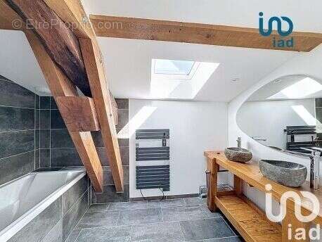 Photo 8 - Maison à VERANNE