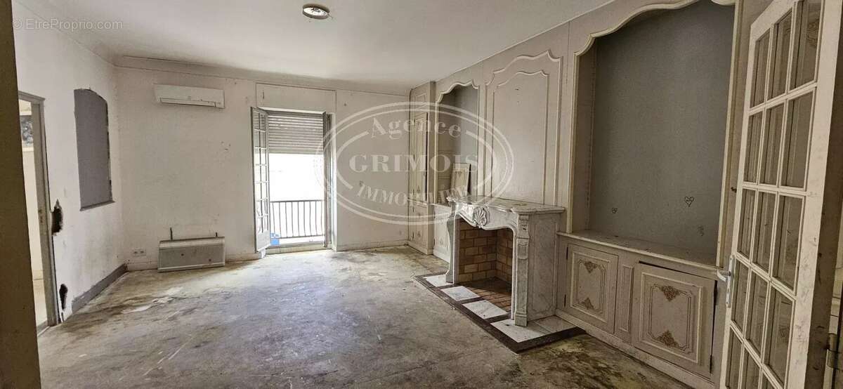 Appartement à LEZIGNAN-CORBIERES
