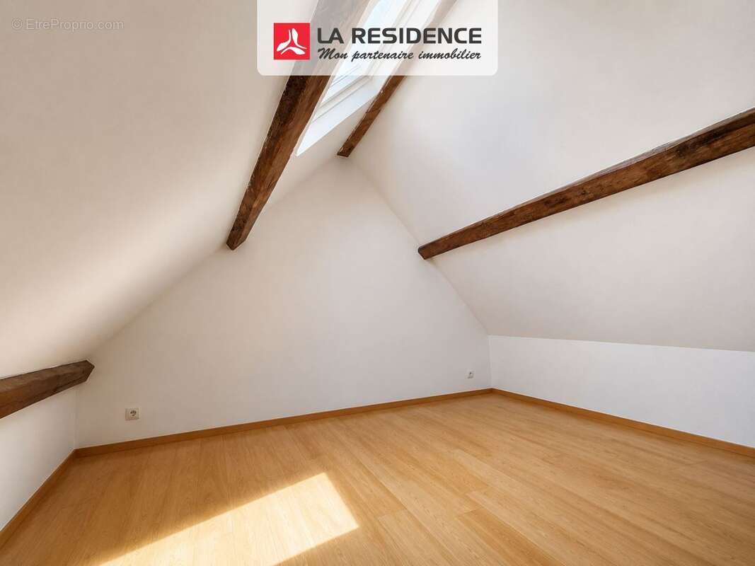 Appartement 46 m² à Mareil-Sur-Mauldre  - photo 2