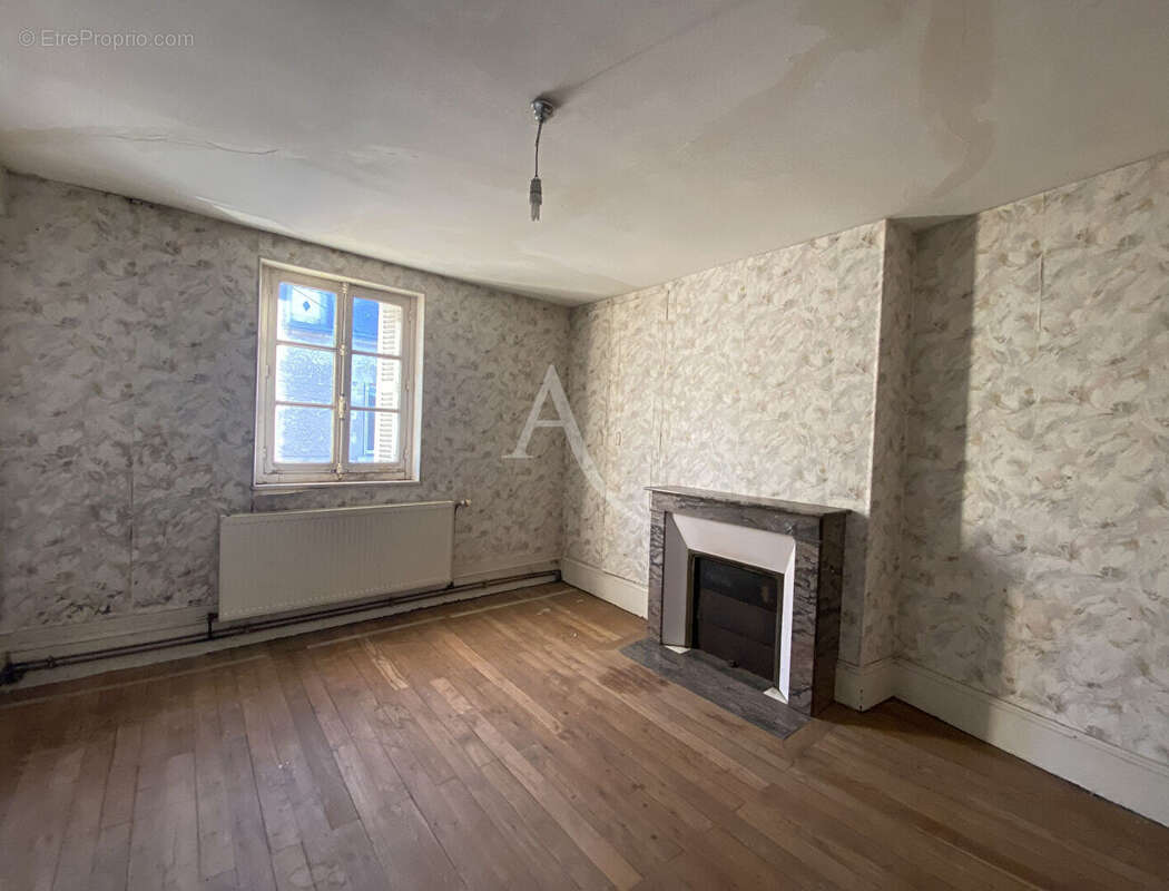 Maison à CHATEAUNEUF-SUR-LOIRE